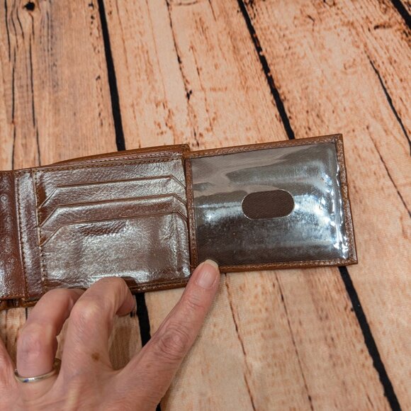 Pierre Cardin Brown Leather Wallet Used in GREAT shape - Picture 11 of 11